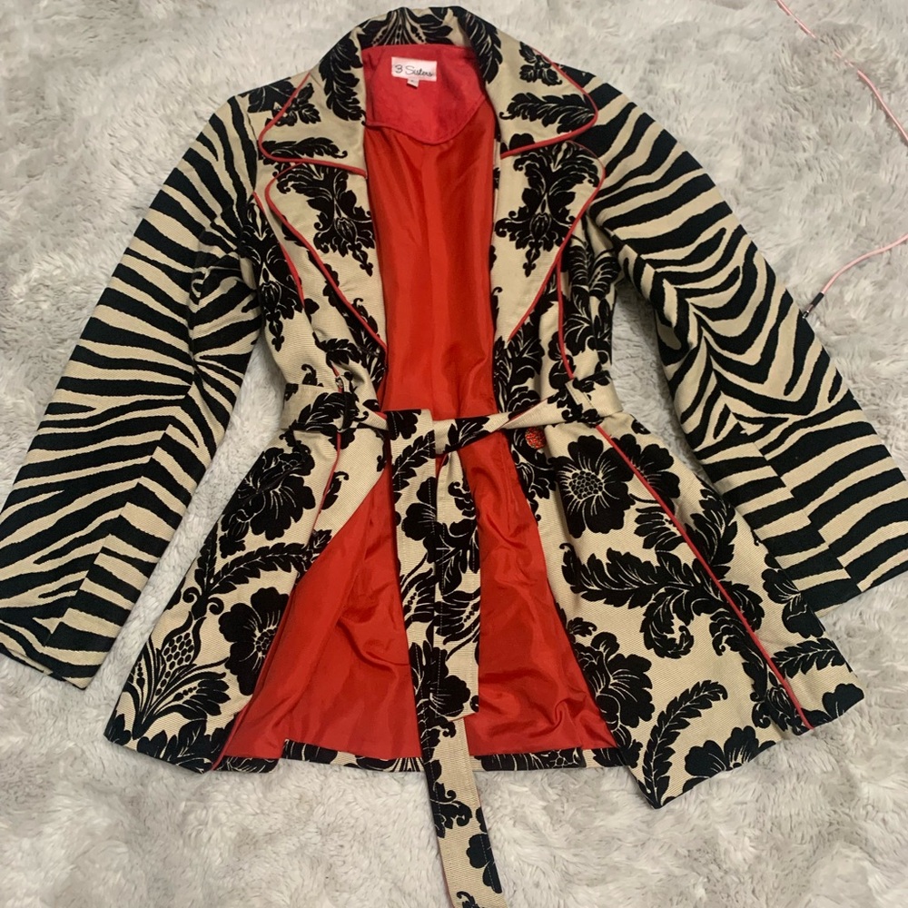 3 Sisters vintage 80s coat
